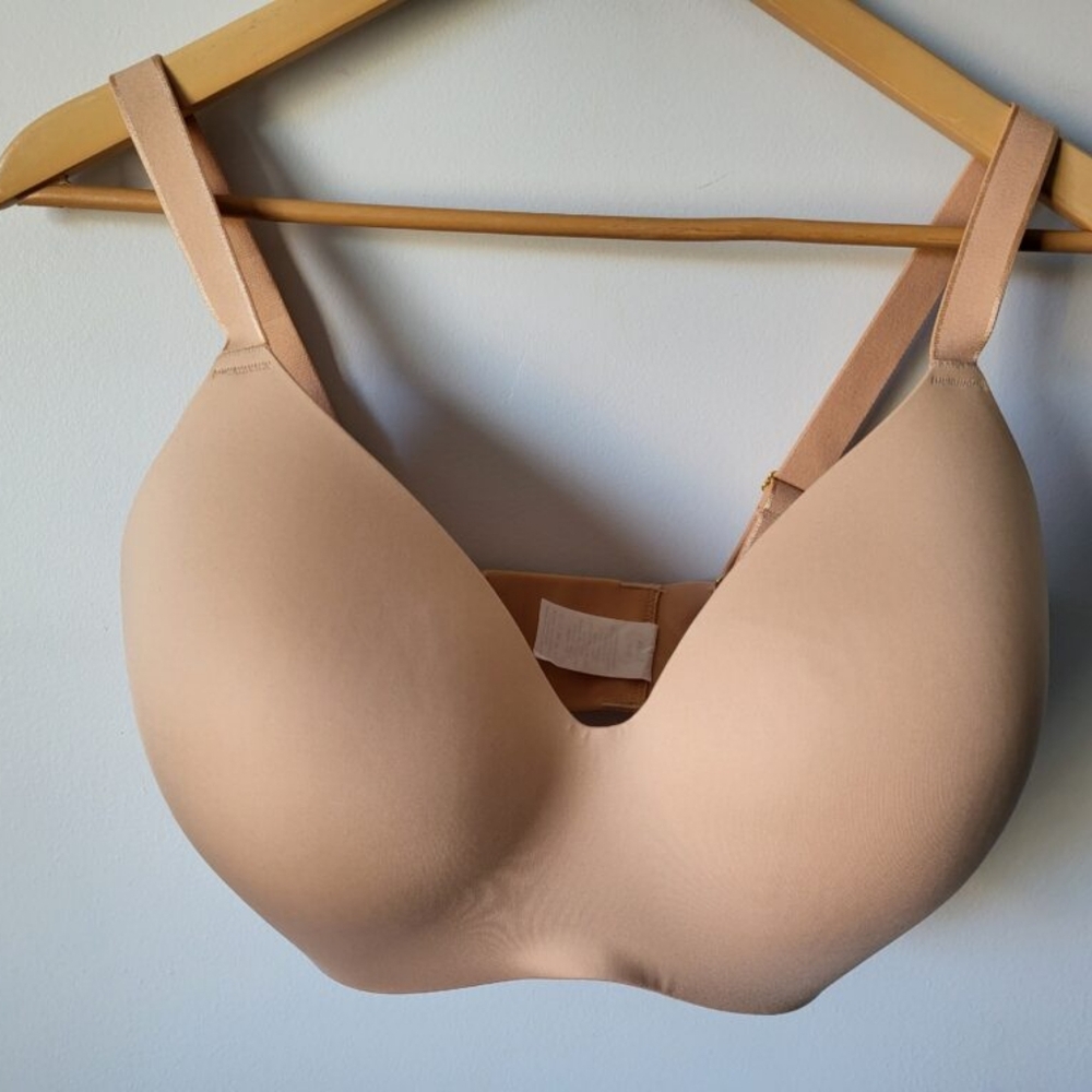 KNIX Tan Seamless Everyday Bra with Adjustable Straps